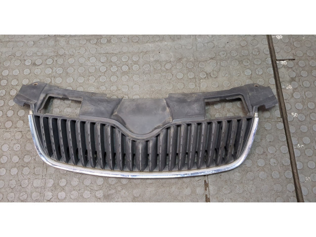Решетка радиатора Skoda Fabia 2007-2014