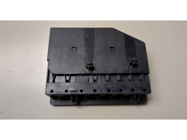 Корпус блока предохранителей Ford Fusion 2017- USA