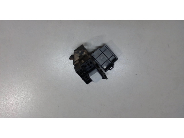 Блок реле Lincoln Aviator 2002-2005 7154708830 4.6