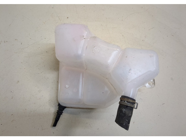 Бачок расширительный Ford Fusion 2002-2012
