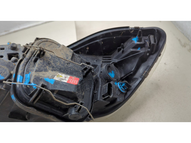 Фара передняя Volvo C70 2006-2009 правая