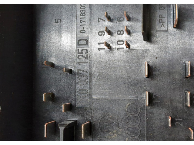 Блок предохранителей Skoda Yeti 2009-2018 1K0937125D