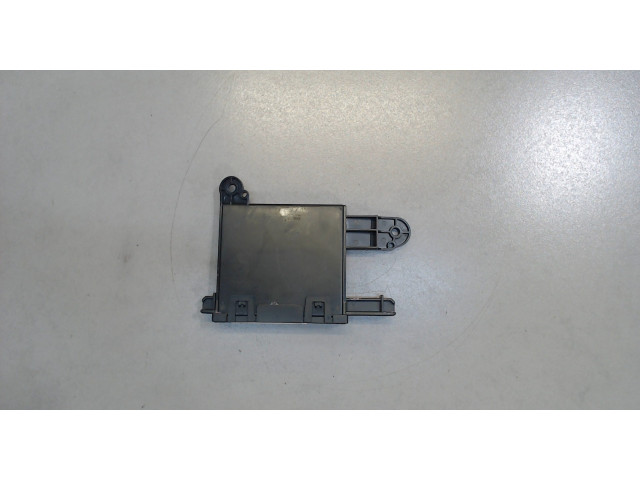 Блок комфорта  Toyota Venza 2020-      8865048g71   