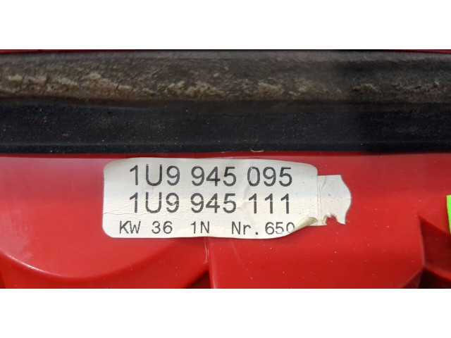 Задний фонарь          