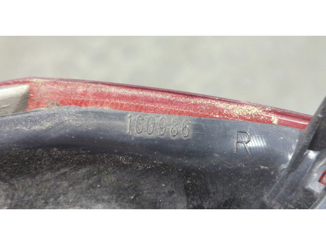 Задний фонарь          