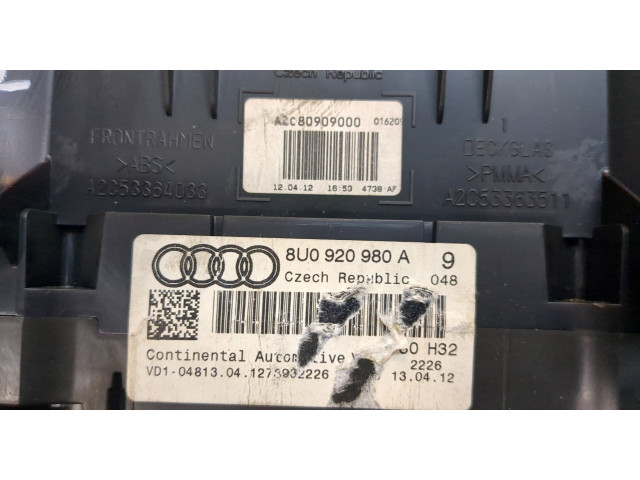 Панель приборов Audi Q3 2011-2014 8U0920980A
