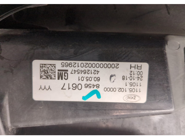 Фара передняя  Cadillac XT4 правая 