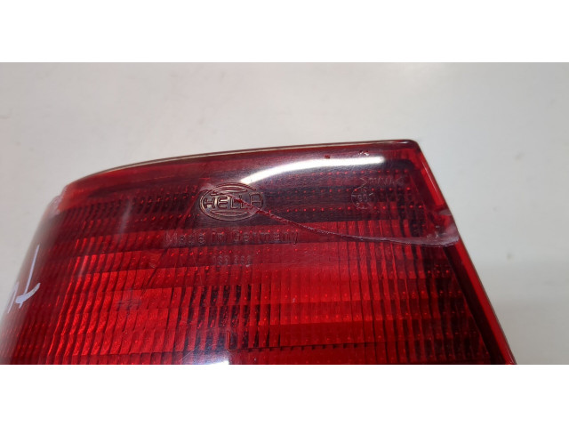 Задний фонарь          