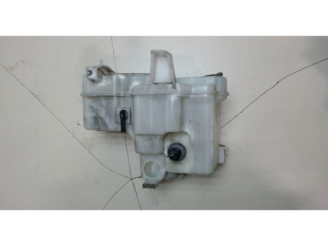 Бачок омывателя Lexus LS460 2006-2012 8535550081 4.6