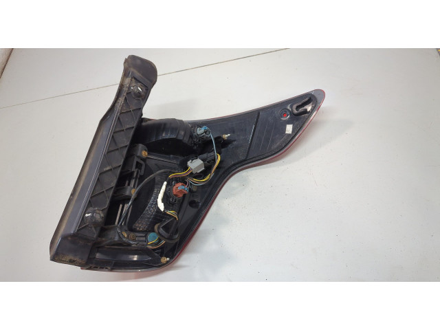 Задний фонарь     BB5Z13405C     