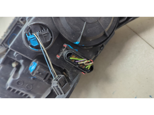 Фара передняя  Citroen C5 2008-2017 левая 