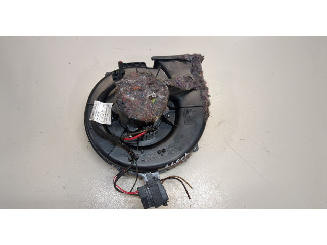 Моторчик печки  Mercedes C W202 1993-2000        