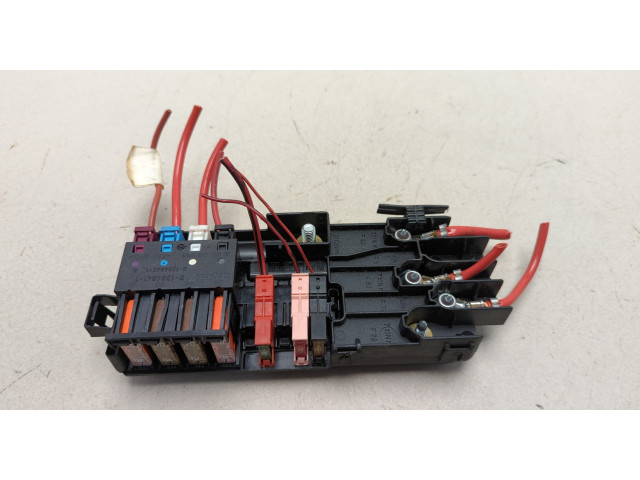 Блок предохранителей  Mercedes GL X164 2006-2012      2115452601   