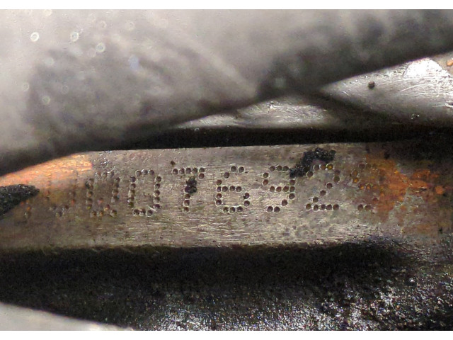 Форсунка топливная Volkswagen Touran 2003-2006 038130073AG