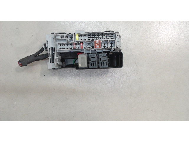 Блок предохранителей Chevrolet Equinox 2017-