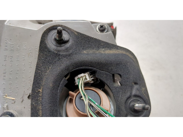 Задний фонарь          