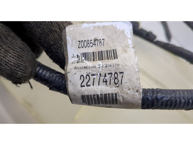 Бачок омывателя  Cadillac SRX 2009-2016 22927762   