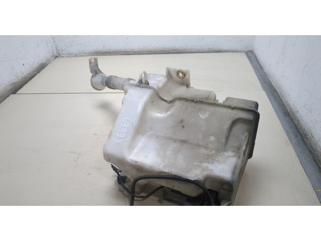 Бачок омывателя Mitsubishi Lancer 10 2007-2015