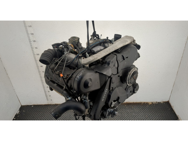 Генератор  Audi A4 (B6) 2000-2006           