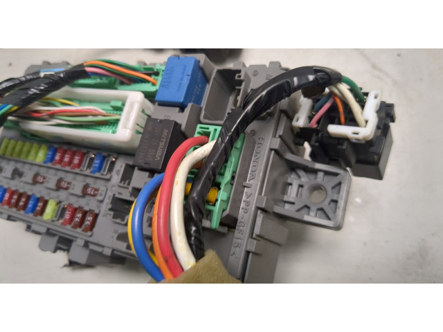 Блок реле Honda Accord 8 2008-2013 2.2