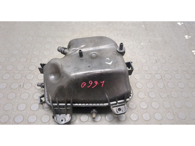 Бачок расширительный BMW 5 G30, G31 2017-2023 17138607137, 8607137