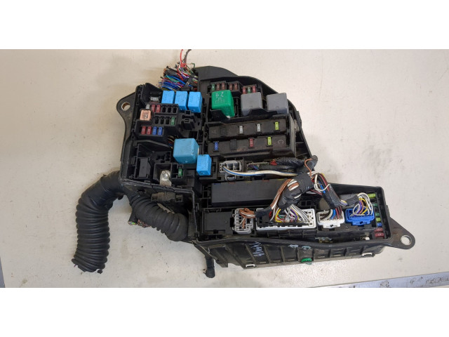 Блок предохранителей Lexus GS 2005-2012 8266330250, 8266630810, 8266030A40