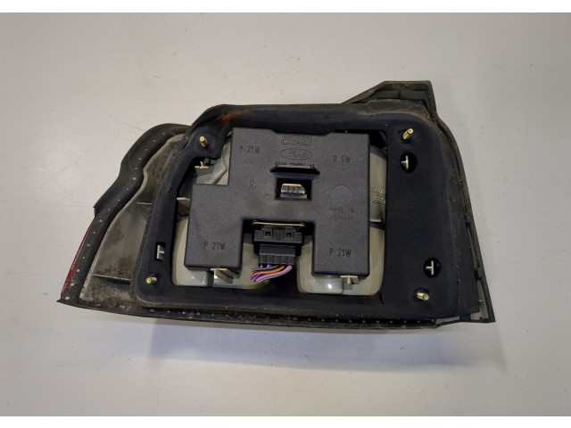 Задний фонарь     93AG13N004AA   Ford Escort 1995-2001 