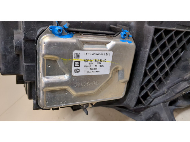 Фара передняя  GMC Terrain 2017- левая 