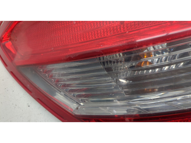 Задний фонарь          