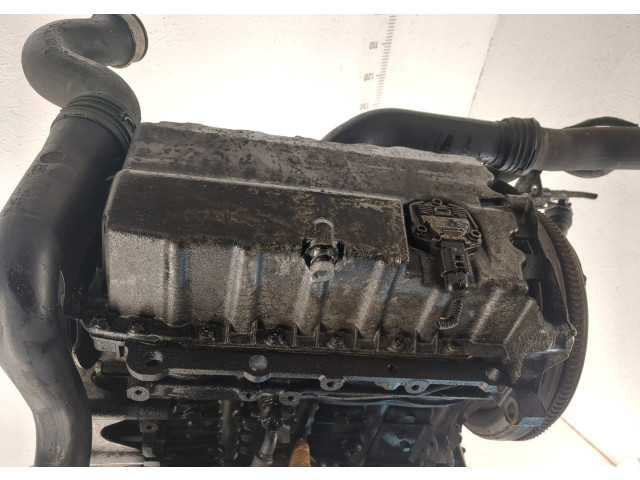 Форсунка топливная  Volkswagen Passat 6 2005-2010         