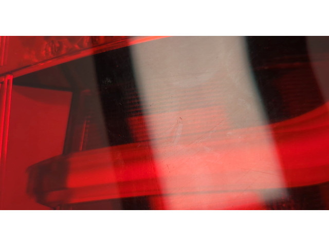 Задний фонарь 63217199646