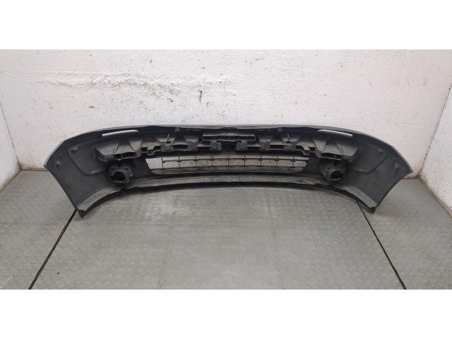 Бампер  Nissan Kubistar передний   