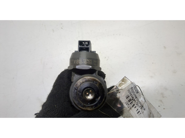 Форсунка топливная Volkswagen Golf Plus