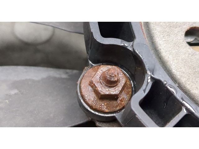 Вентилятор радиатора Volkswagen Golf 4 1997-2005