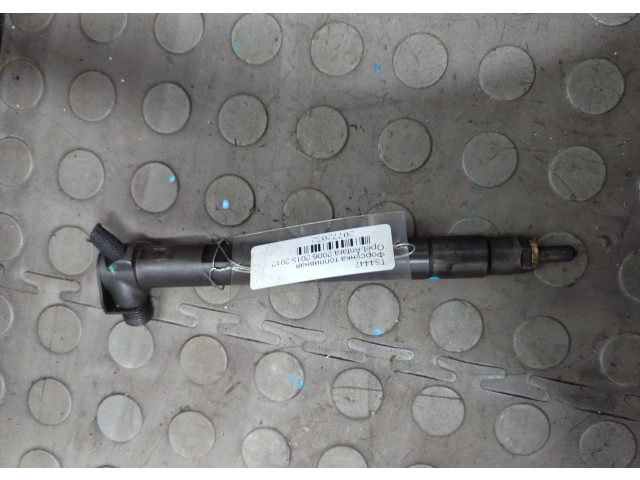 Форсунка топливная  Opel Antara 2006-2015    4802157     