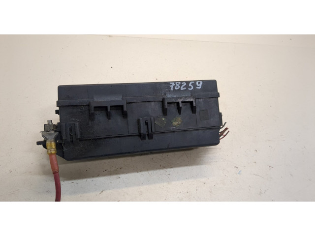 Блок предохранителей Jeep Cherokee 1990-2001