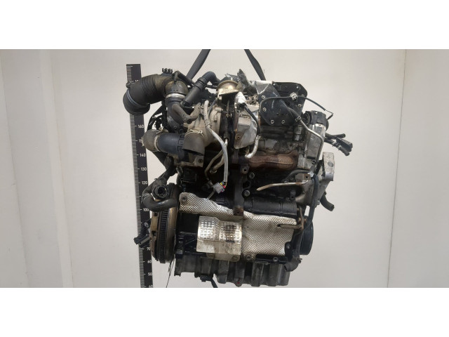 Форсунка топливная  Skoda SuperB 2015-    04L130277AC     