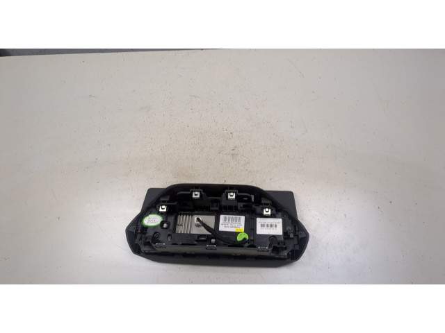 Дисплей мультимедиа  Peugeot 2008 2019-2023 9841452080       