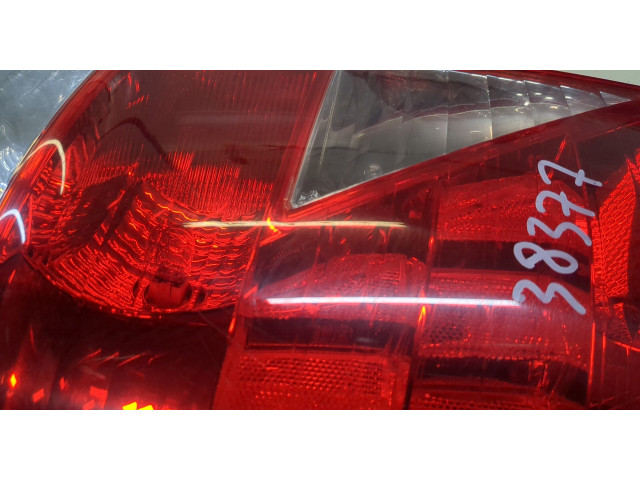 Задний фонарь Honda FRV