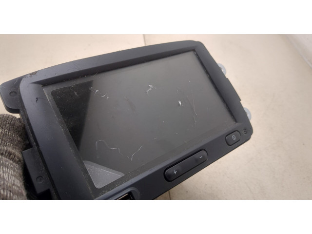 Дисплей бортового компьютера Dacia Duster 2017-2024