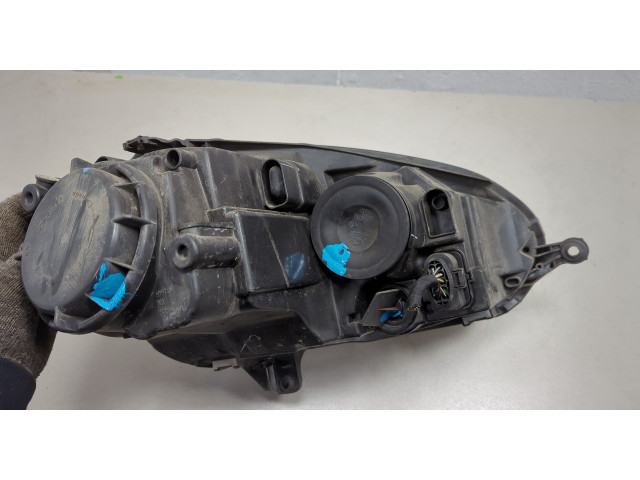 Фара передняя  Volkswagen Jetta 5 2004-2010 левая 