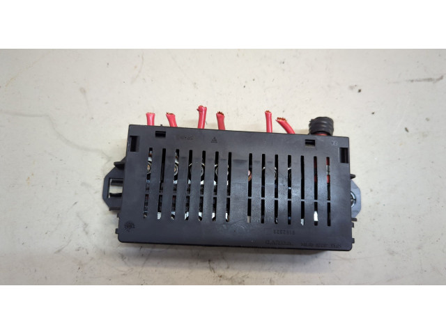 Блок предохранителей Volvo XC90 2002-2014 9441776