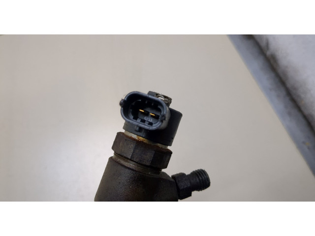 Форсунка топливная  Opel Combo 2001-2011    93169113, 0445110083     