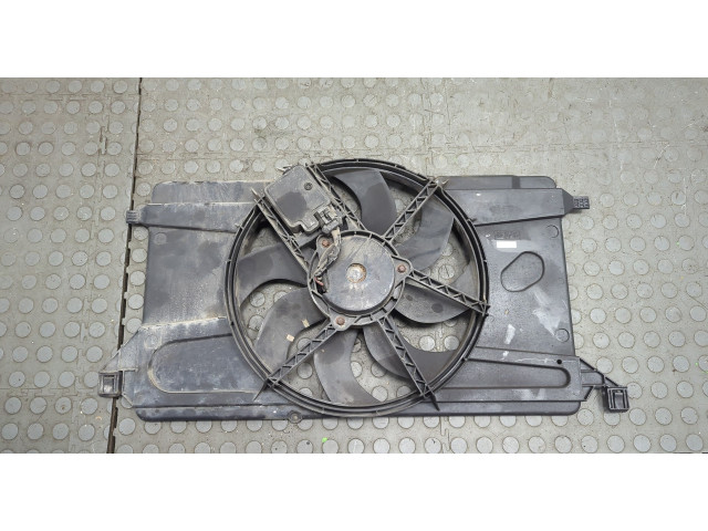 Вентилятор радиатора  Ford Focus 2 2005-2008           