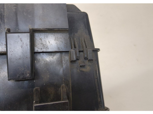 Блок предохранителей Cadillac STS 2004-2011 25954993, 25837189, 25891908 3.6