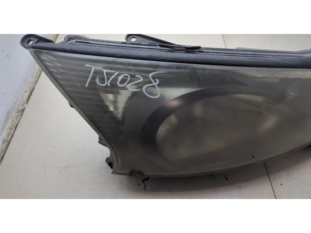 Фара передняя Mitsubishi Grandis правая