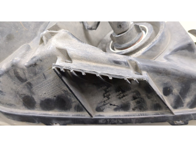 Фара передняя  Jeep Compass 2011-2016 правая 