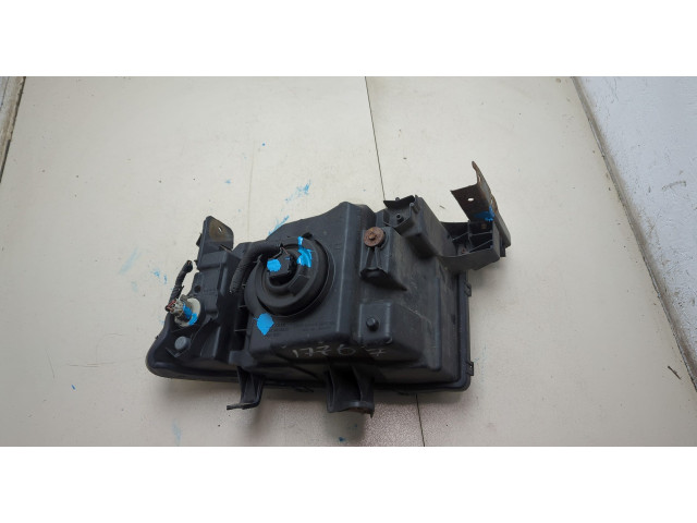 Фара передняя  Honda Ridgeline 2005-2014 правая 