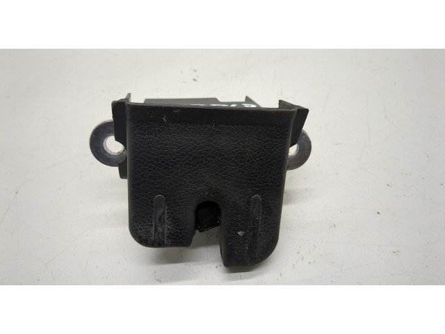 Замок багажника Volkswagen Golf Plus