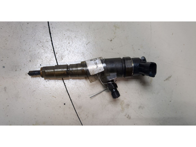 Форсунка топливная Peugeot Partner 2015- 0445110566
